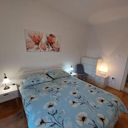 Apartmani PARADISO Krk Town Bagian luar foto