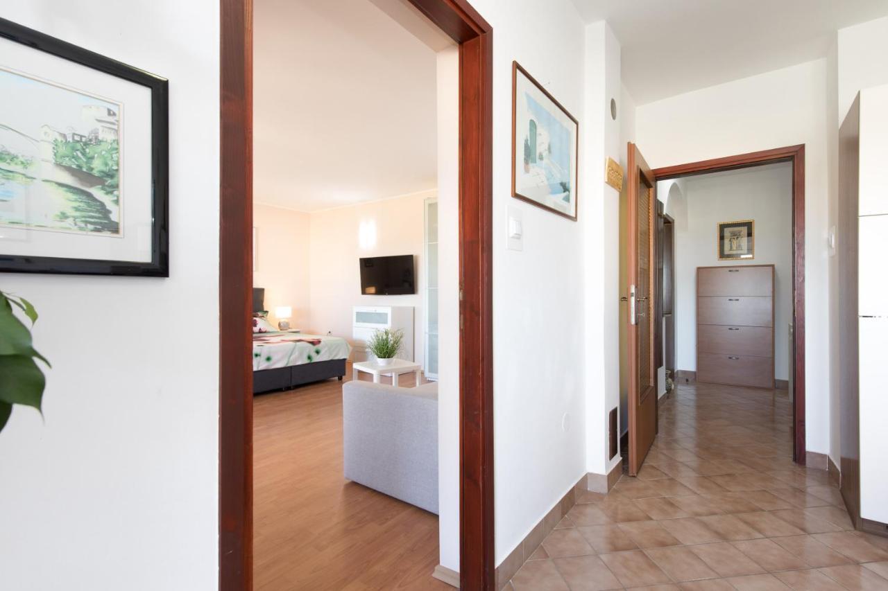 Apartmani PARADISO Krk Town Bagian luar foto