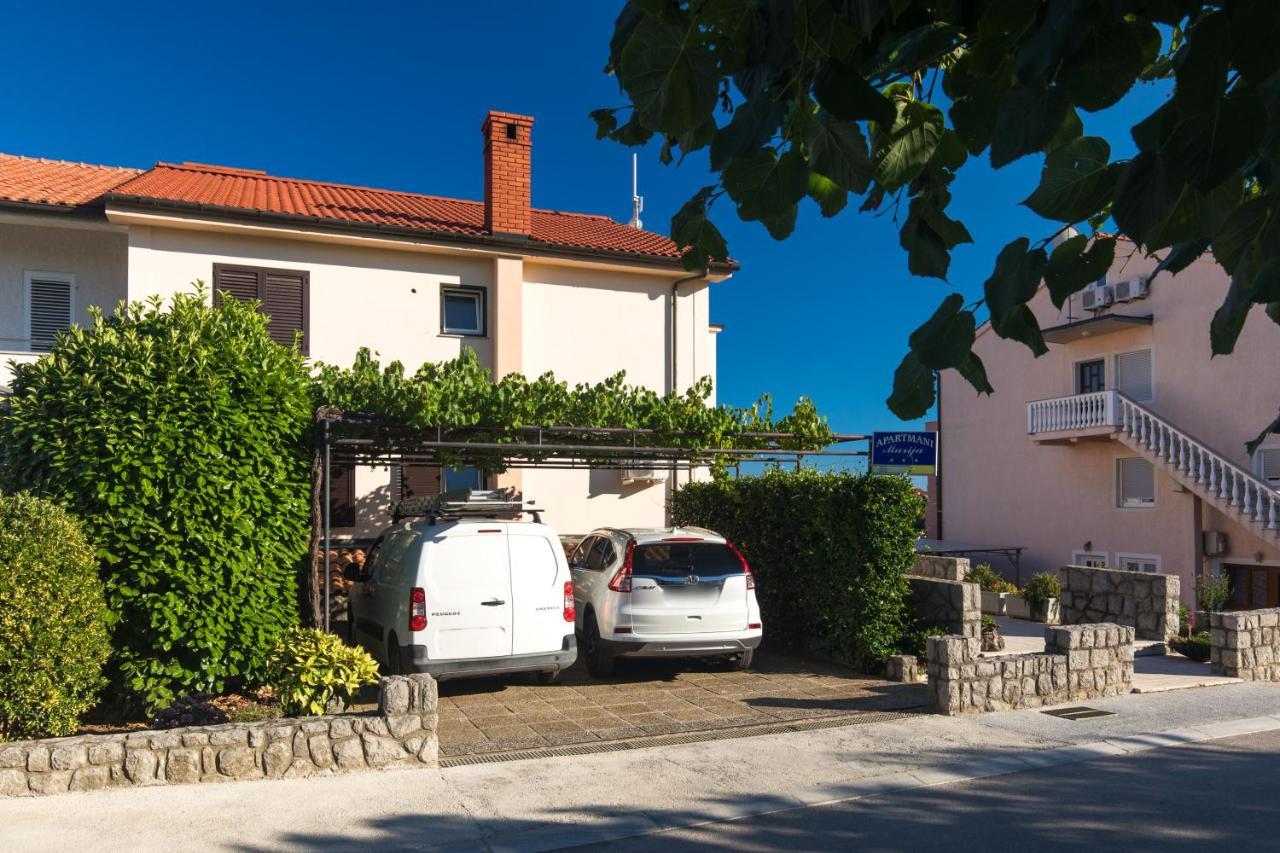 Apartmani PARADISO Krk Town Bagian luar foto