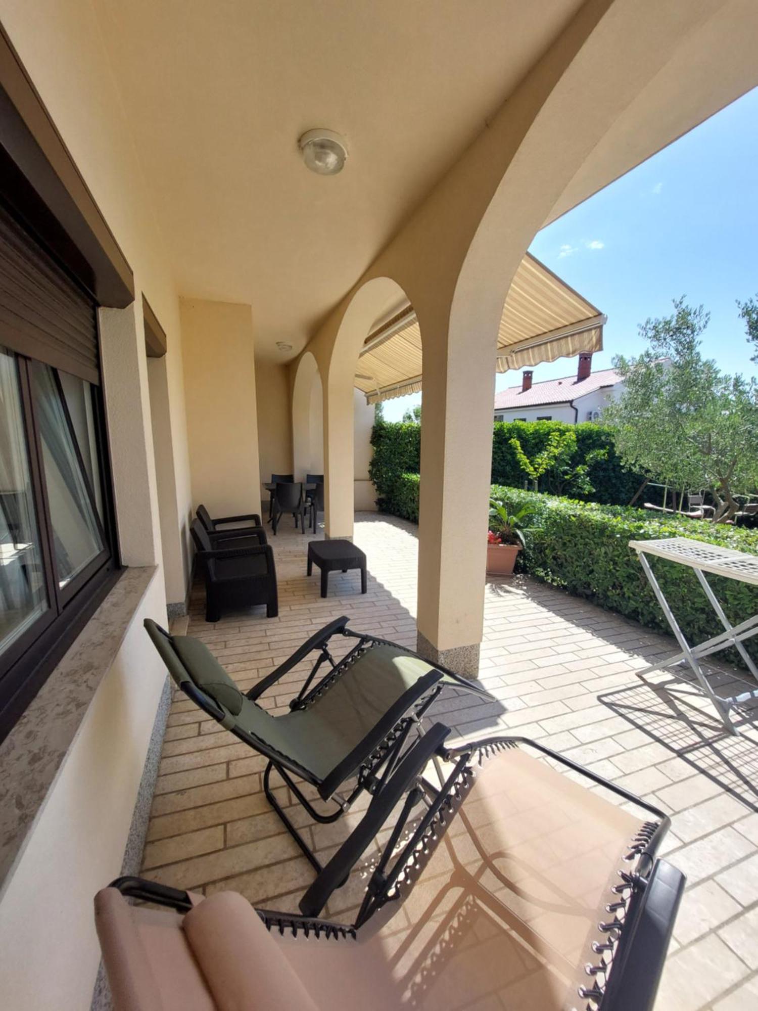 Apartmani PARADISO Krk Town Bagian luar foto